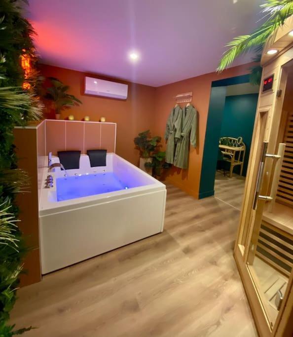 Suite Liana - Spa- Sauna Rorschwihr Luaran gambar